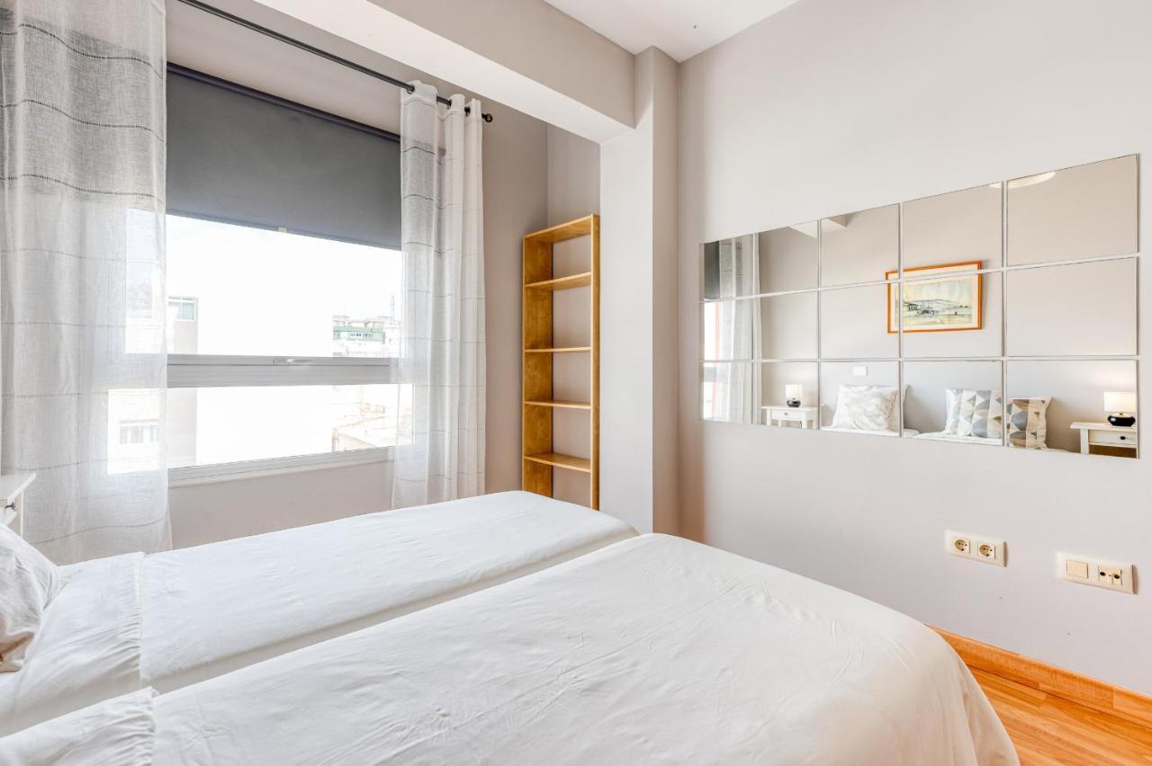 Homeforguest Two-Bedroom Apartment In The Heart Of Triana Las Palmas de Gran Canaria Bagian luar foto